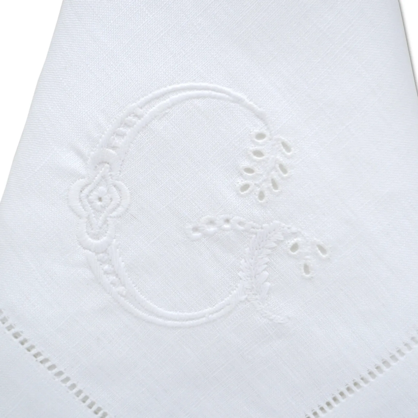 Chefanie Uppercase "G" Cutwork Dinner Napkins| Dinner Napkins